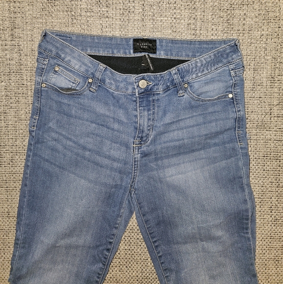 Celebrity Pink Light Blue Skinny Jeans - Picture 2 of 6